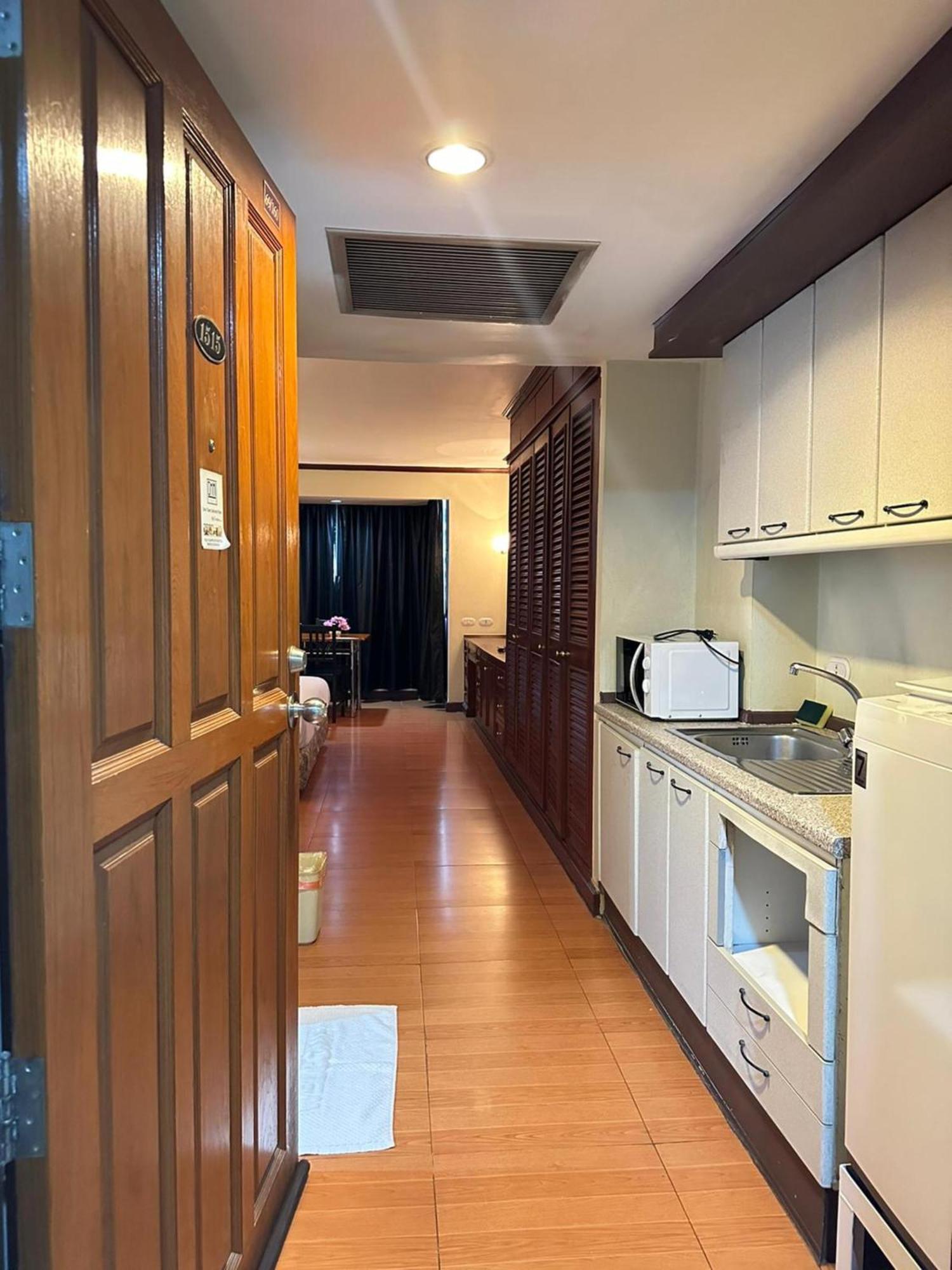 Apartment Omni Tower Sukhumvit Soi 4 Direct Bangkok